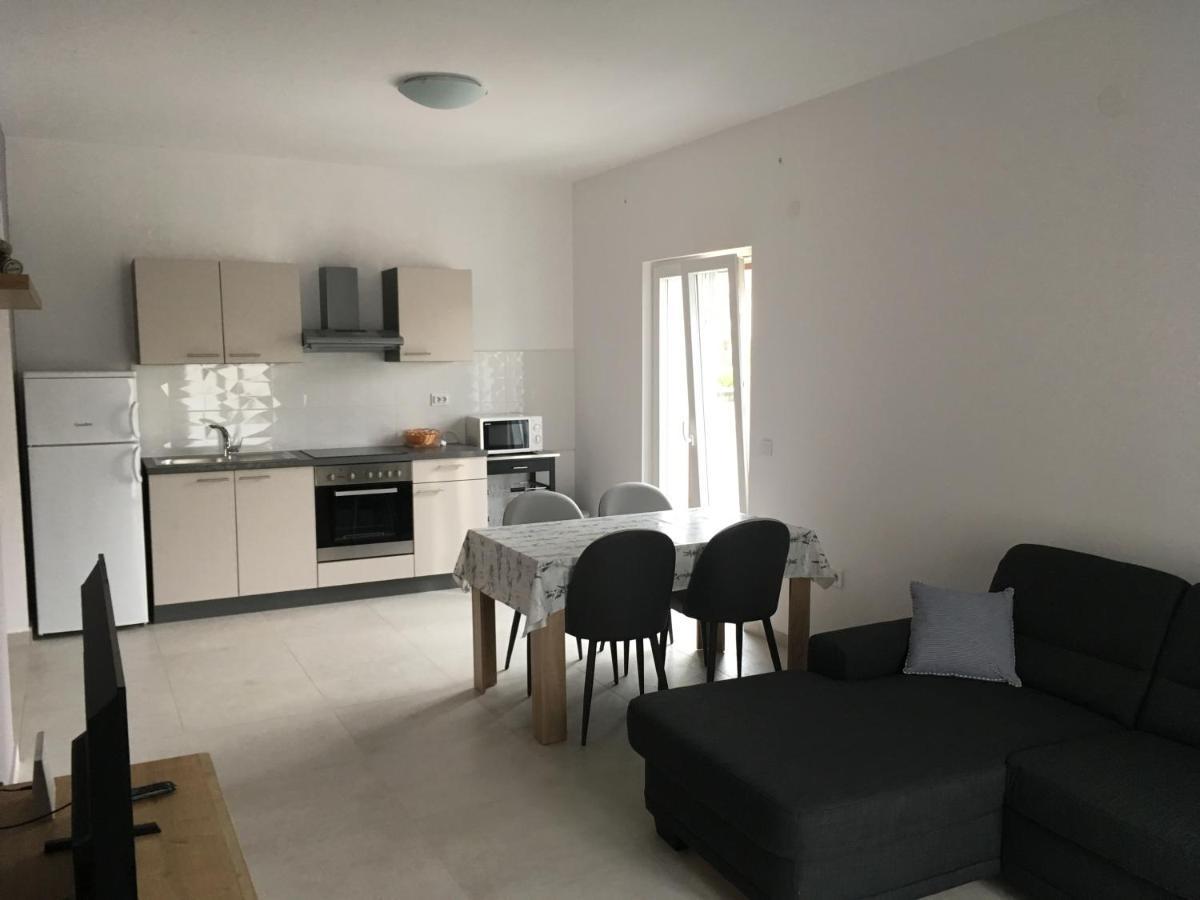 Apartment Urem Biograd na Moru Kültér fotó