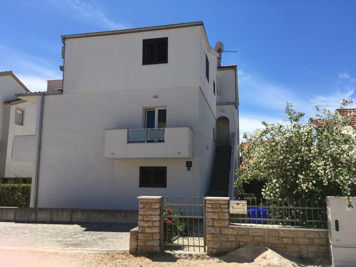 Apartment Urem Biograd na Moru Kültér fotó